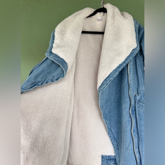 Sherpa Lined Denim Coat 🐻❄️☁️ - Picture 6 of 11